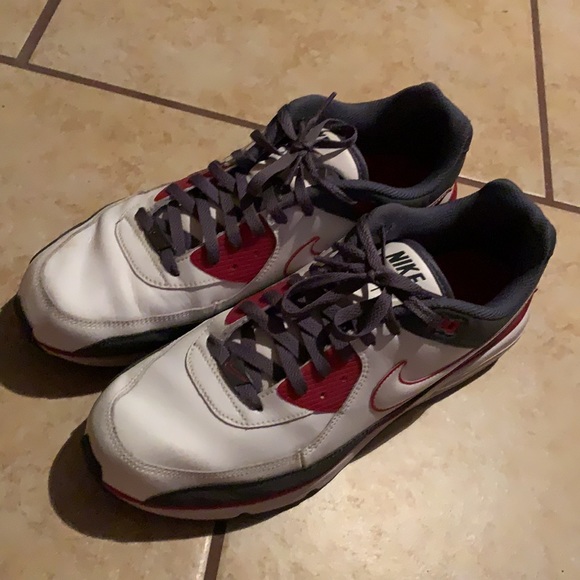 Nike Air Max Red, Gray, and White. - Picture 2 of 3